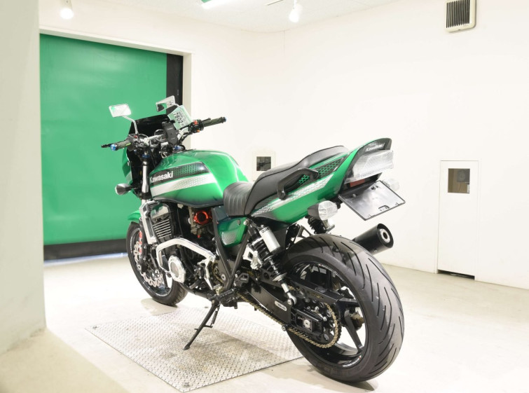 Мотоцикл Kawasaki ZRX1100 з пробігом 5424 km