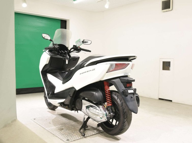 Мотоцикл Honda FORZA SI с пробегом 123091 km