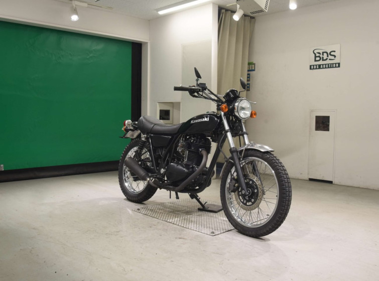 Мотоцикл Kawasaki 250TR с пробегом 2501 km