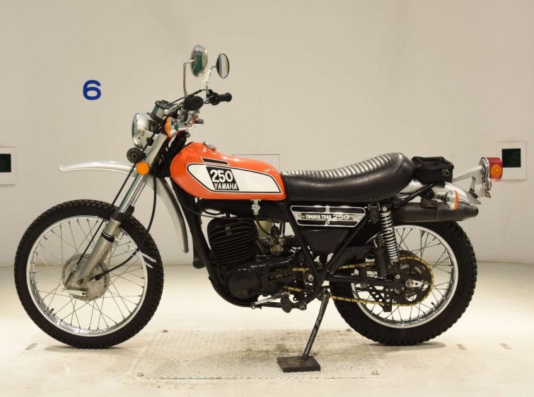 Мотоцикл Yamaha DT250 с пробегом 6963 km
