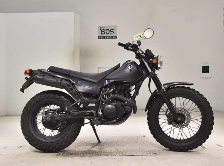 Мотоцикл Yamaha TW225 з пробігом 12836 km