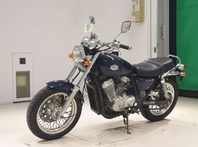 Мотоцикл Honda VRX400 с пробегом 14192 km