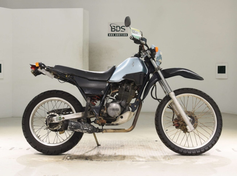 Мотоцикл Yamaha SEROW XT225 з пробігом 26822 km