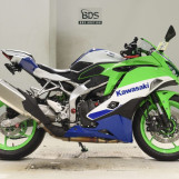 Мотоцикл Kawasaki ZX-4RR з пробігом 2751 km