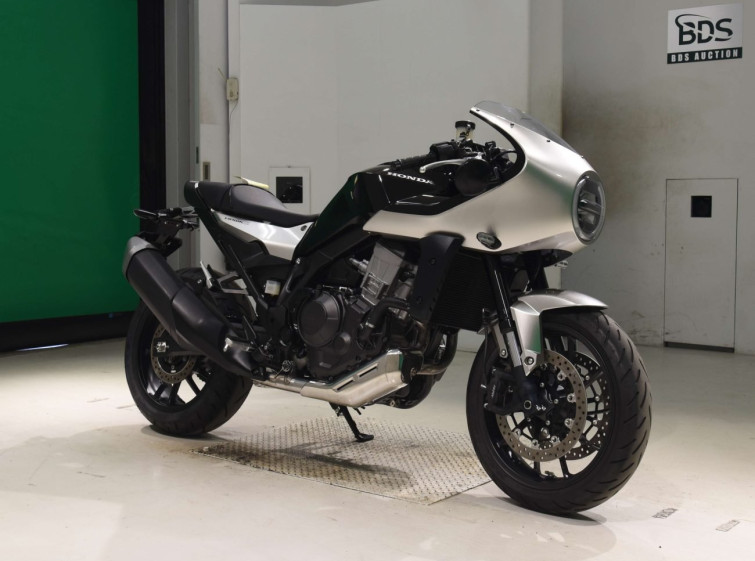 Мотоцикл Honda HAWK11 з пробігом 3313 km