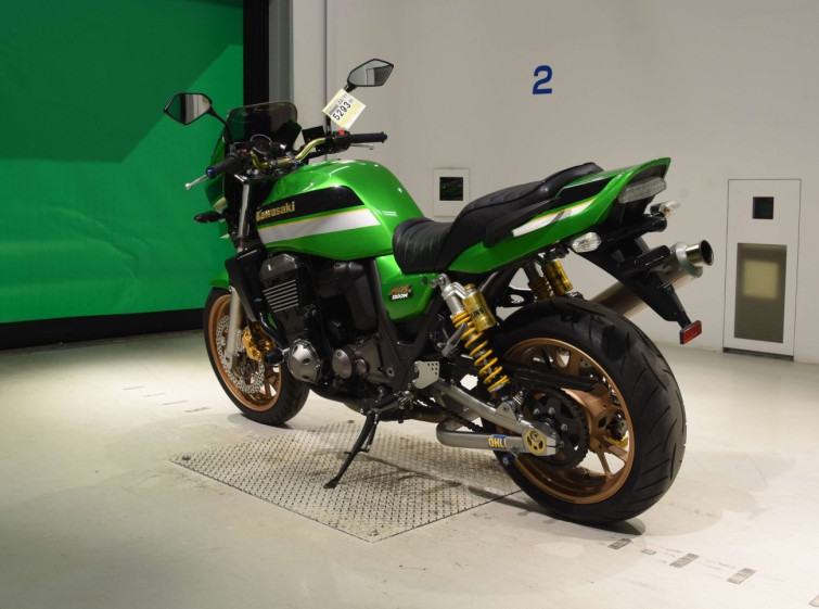 Мотоцикл Kawasaki ZRX1200 DAEG с пробегом 13360 km