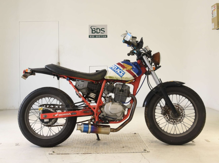 Мотоцикл Honda FTR223 з пробігом 9941 km