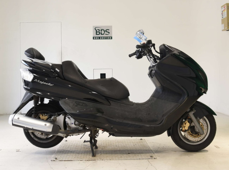 Мотоцикл Yamaha MAJESTY 250C з пробігом 27411 km