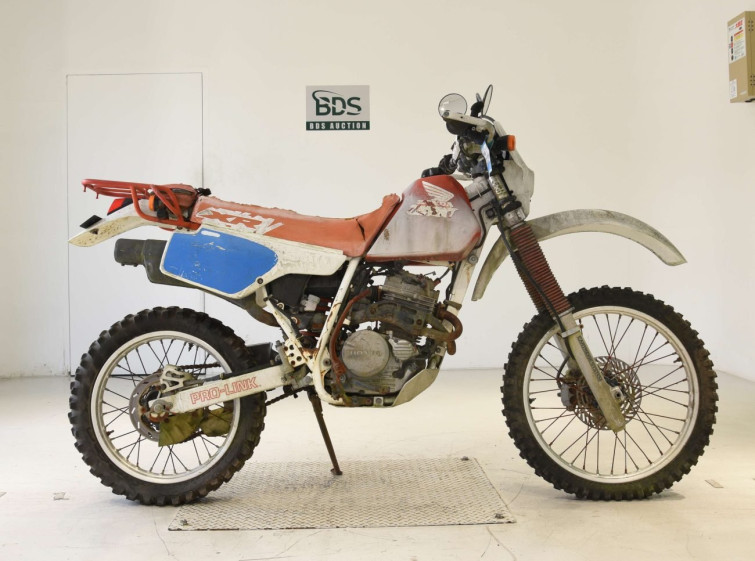 Мотоцикл Honda XR250 з пробігом 8109 km