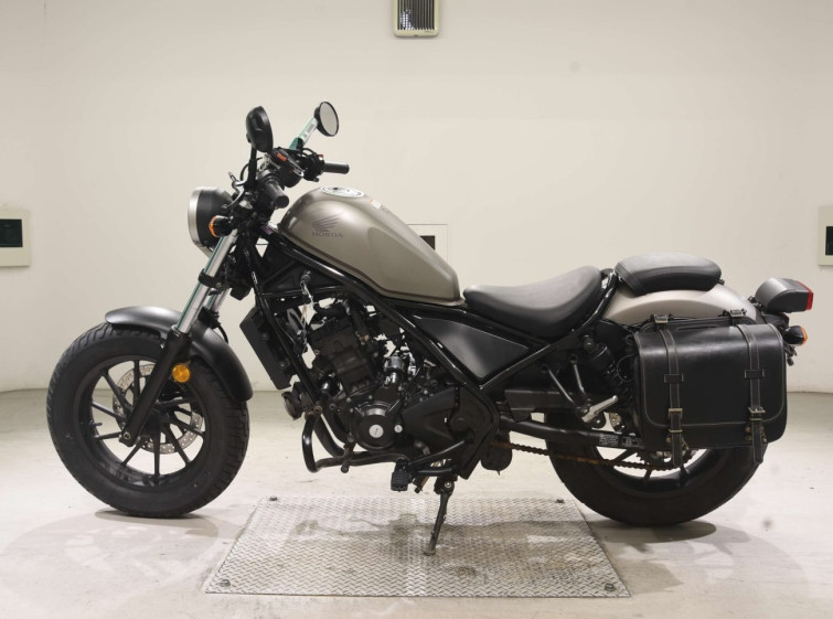 Мотоцикл Honda REBEL CMX250 з пробігом 6586 km