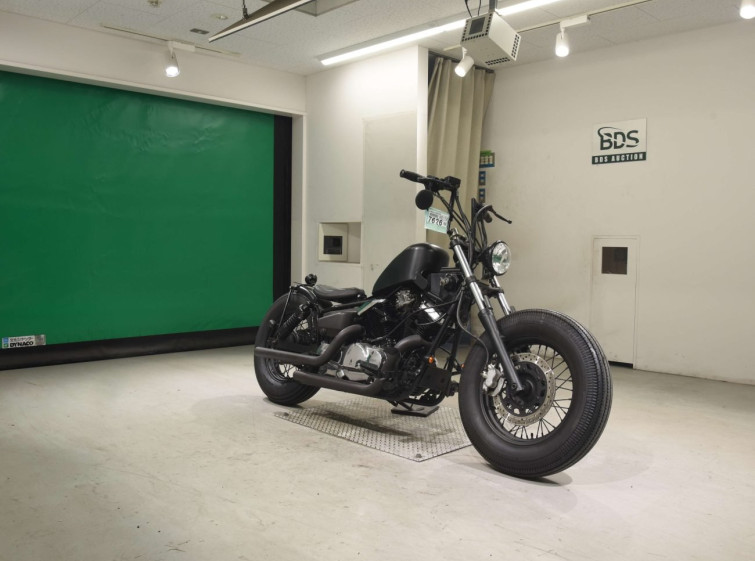 Мотоцикл Yamaha DRAGSTAR XVS250 з пробігом 10678 km