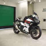 Мотоцикл Kawasaki NINJA400 з пробігом 24714 km