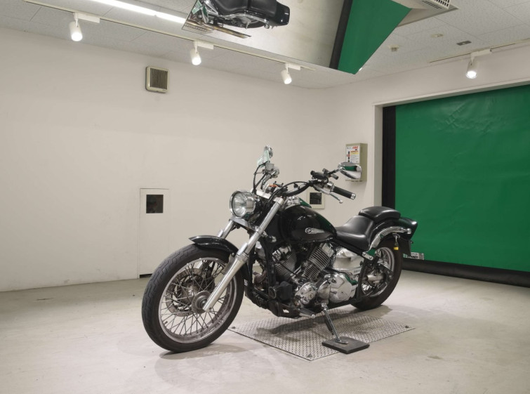 Мотоцикл Yamaha DRAGSTAR XVS400 с пробегом 23244 km