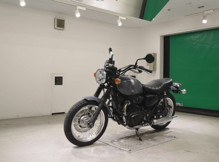 Мотоцикл Kawasaki W800-2 STREET з пробігом 1252 km