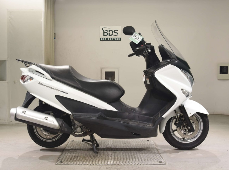 Мотоцикл Suzuki BURGMAN200 з пробігом 39522 km
