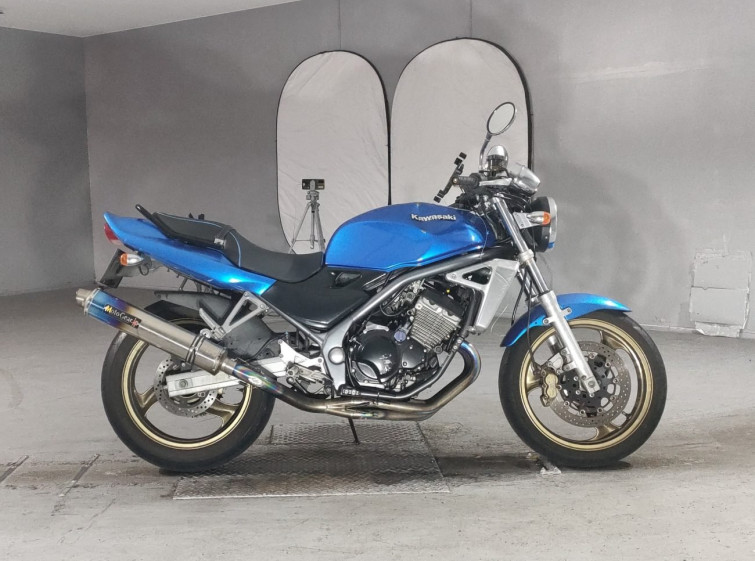 Мотоцикл Kawasaki BALIUS ZR250 з пробігом 3765 km