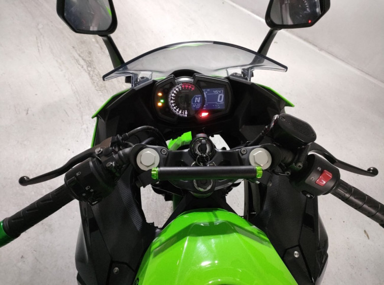 Мотоцикл Kawasaki NINJA400 с пробегом 4546 km