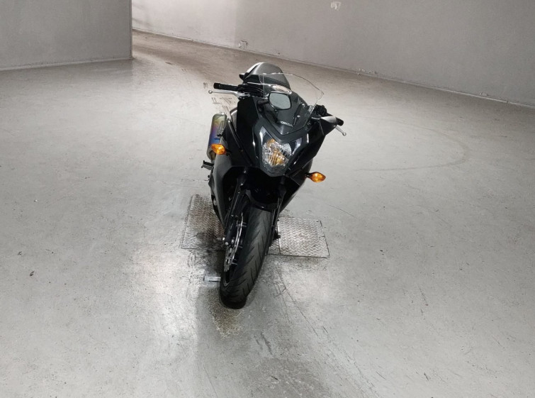 Мотоцикл Honda CBR650F с пробегом 9926 km
