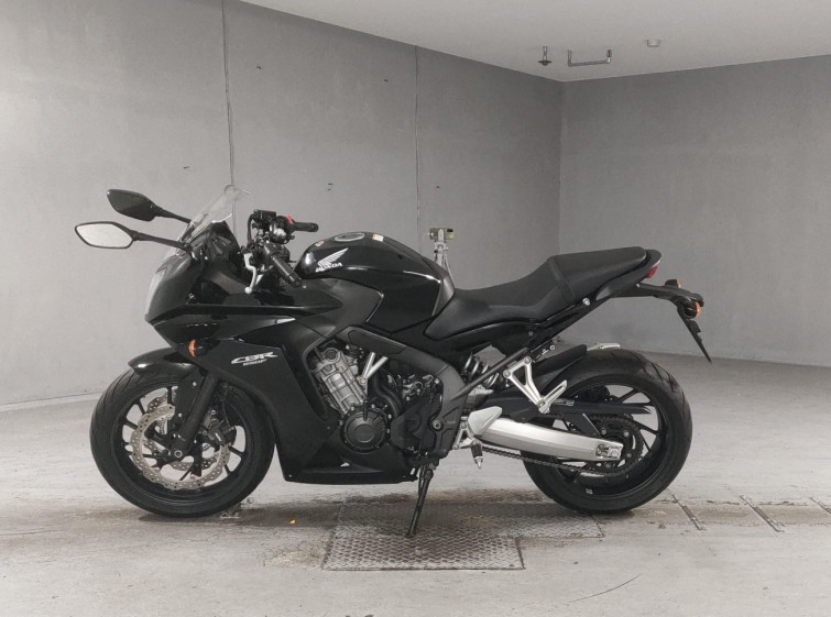 Мотоцикл Honda CBR650F с пробегом 9926 km