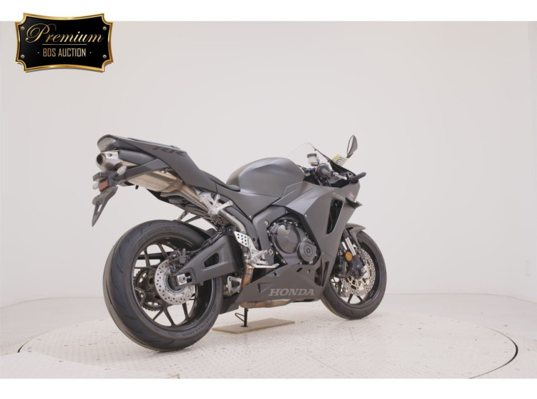 Мотоцикл Honda CBR600RR з пробігом 7629 km