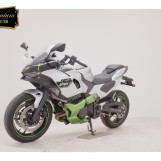 Мотоцикл Kawasaki Z7ﾊEVEﾘｯﾄﾞ з пробігом 182 km