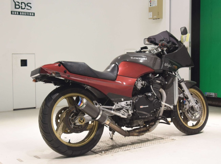 Мотоцикл Kawasaki GPZ900R с пробегом 55043 km