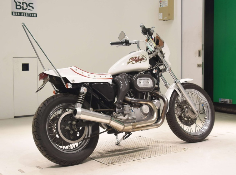 Мотоцикл HD SPORTSTER XLH883 з пробігом 10277 km