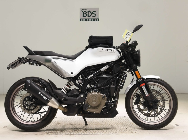 Мотоцикл Husqvarna VITPILEN 401 с пробегом 8973 km