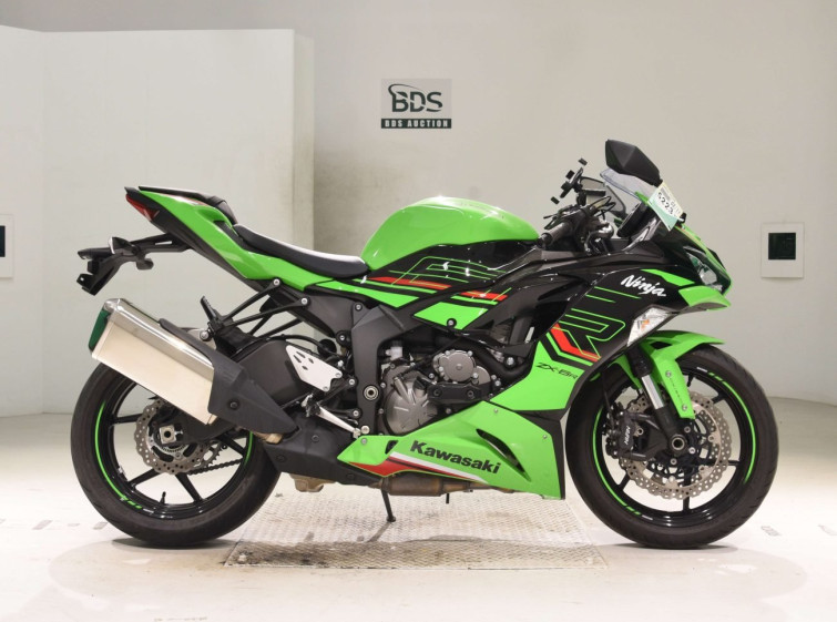 Мотоцикл Kawasaki ZX-6RA з пробігом 8326 km