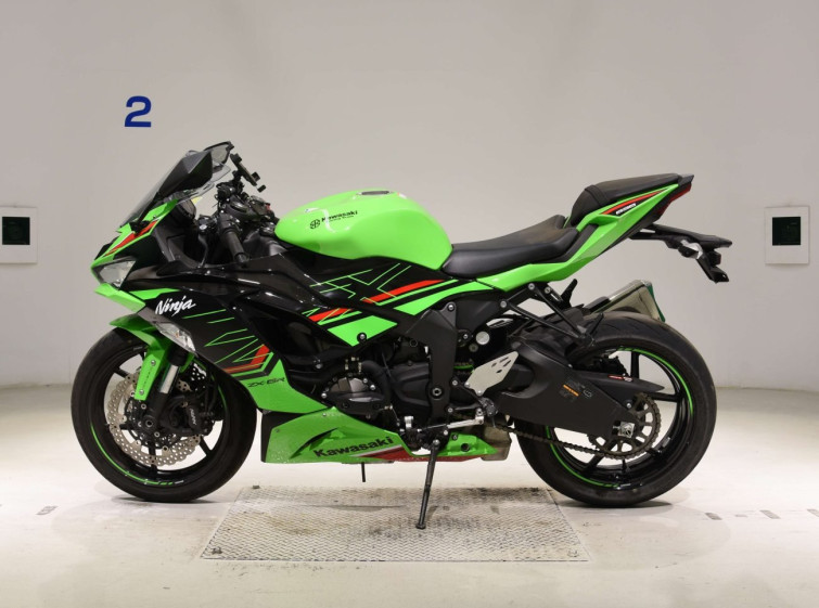 Мотоцикл Kawasaki ZX-6RA з пробігом 8326 km