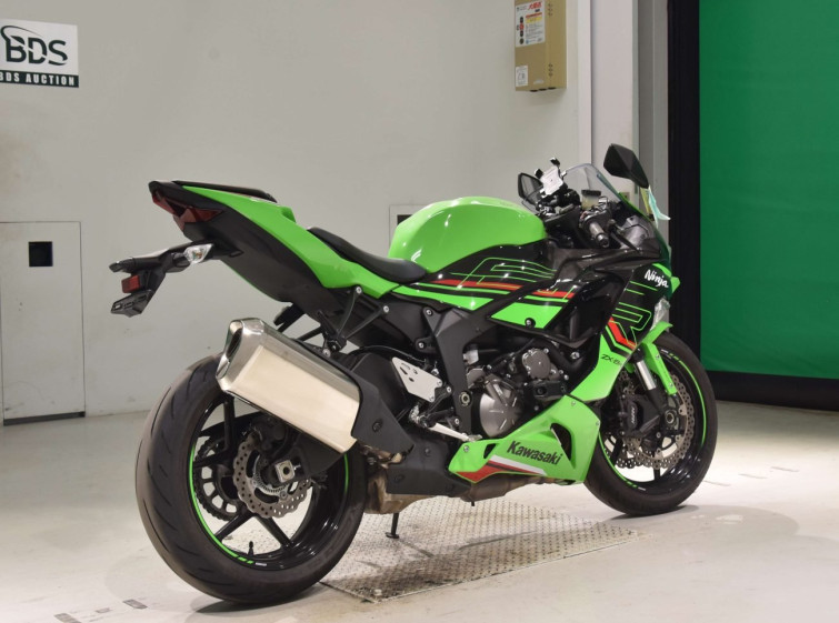 Мотоцикл Kawasaki ZX-6RA з пробігом 8326 km