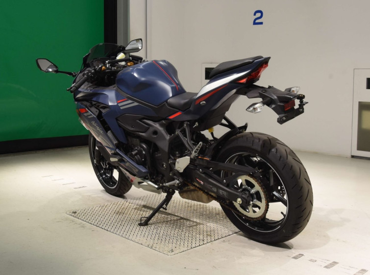 Мотоцикл Kawasaki NINJA ZX-25R KRT с пробегом 1135 km