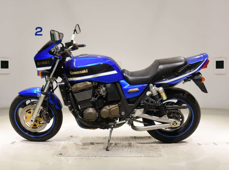 Мотоцикл Kawasaki ZRX1200R с пробегом 32020 km