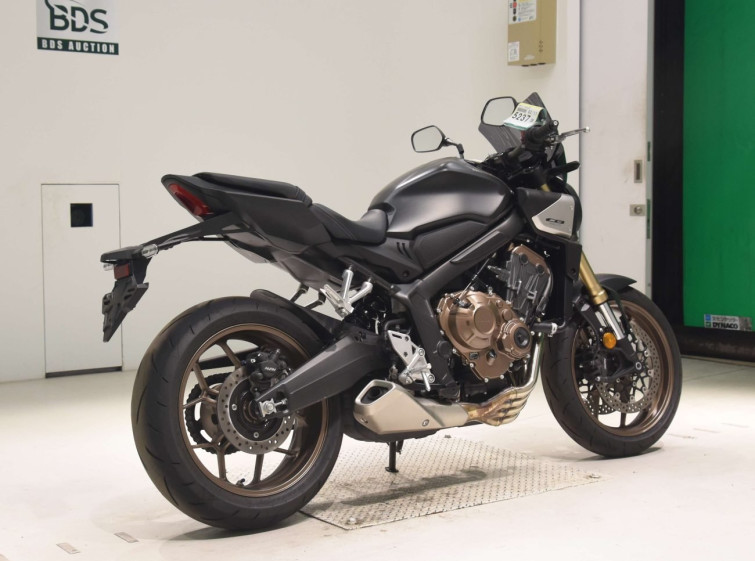Мотоцикл Honda CB650R з пробігом 2138 km