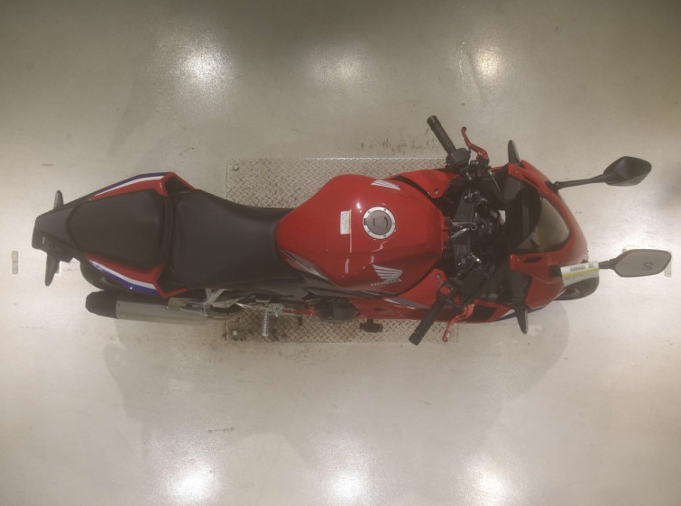 Мотоцикл Honda CBR400R-3 с пробегом 4641 km