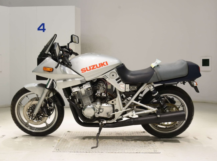 Мотоцикл Suzuki GSX400S KATANA з пробігом 17539 km