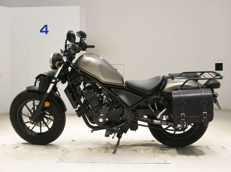 Мотоцикл Honda REBEL CMX250 з пробігом 8323 km