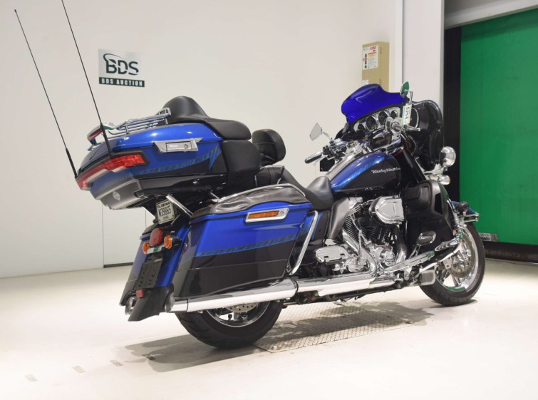 Мотоцикл HD ELECTRA GLIDE FLHTKSE1800 з пробігом 33657 km