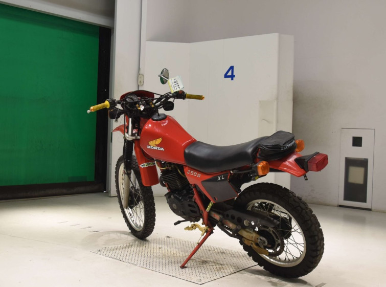 Мотоцикл Honda XL250R с пробегом 20166 km