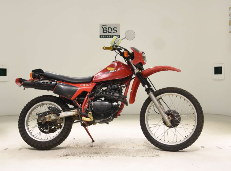 Мотоцикл Honda XL250R с пробегом 20166 km