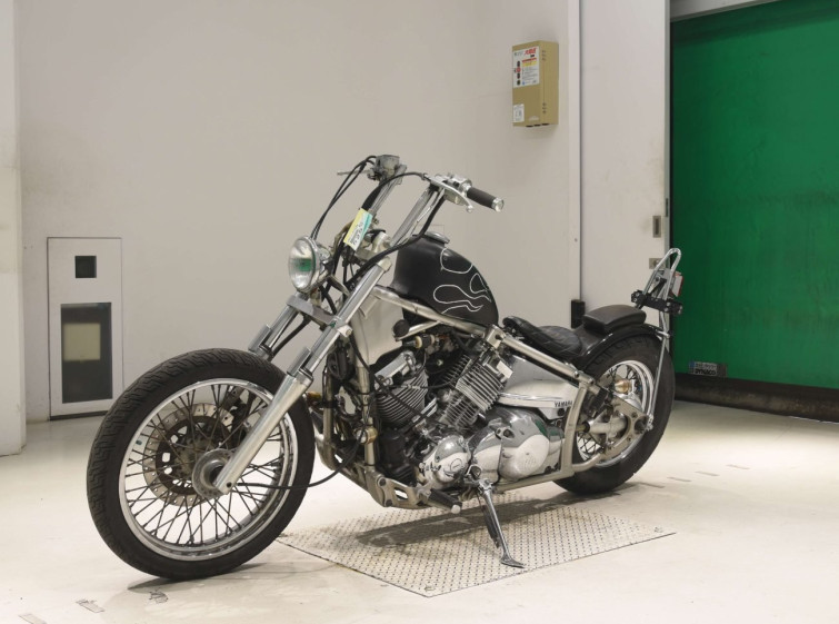 Мотоцикл Yamaha DRAGSTAR XVS400 з пробігом 6736 km