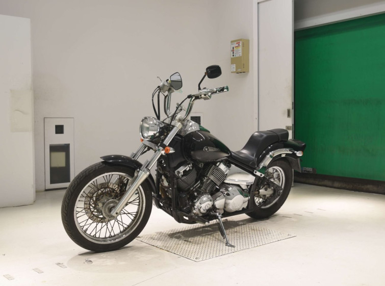 Мотоцикл Yamaha DRAGSTAR XVS400
