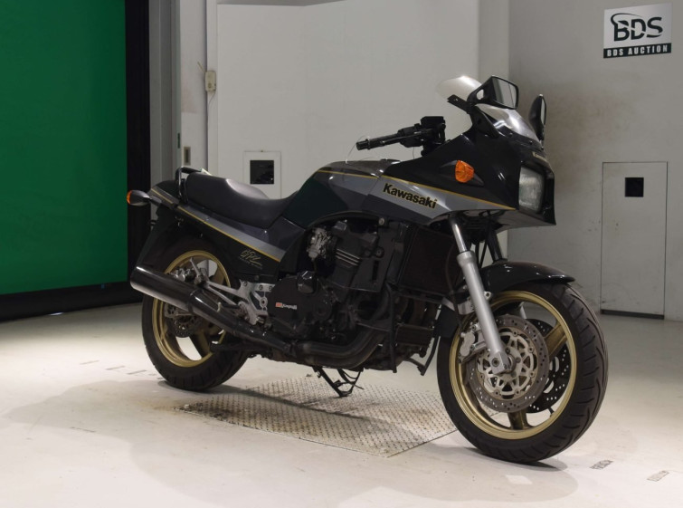 Мотоцикл Kawasaki GPZ900R с пробегом 23732 km