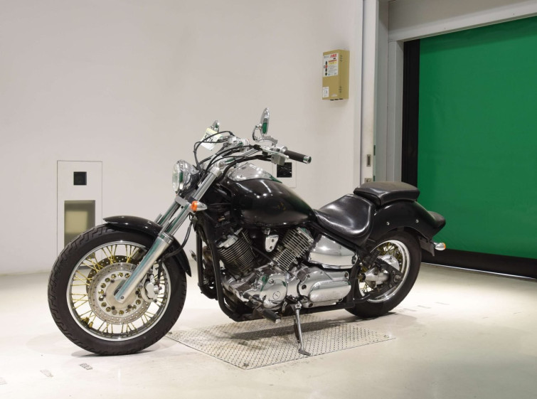 Мотоцикл Yamaha DRAGSTAR XVS1100 з пробігом 44859 km