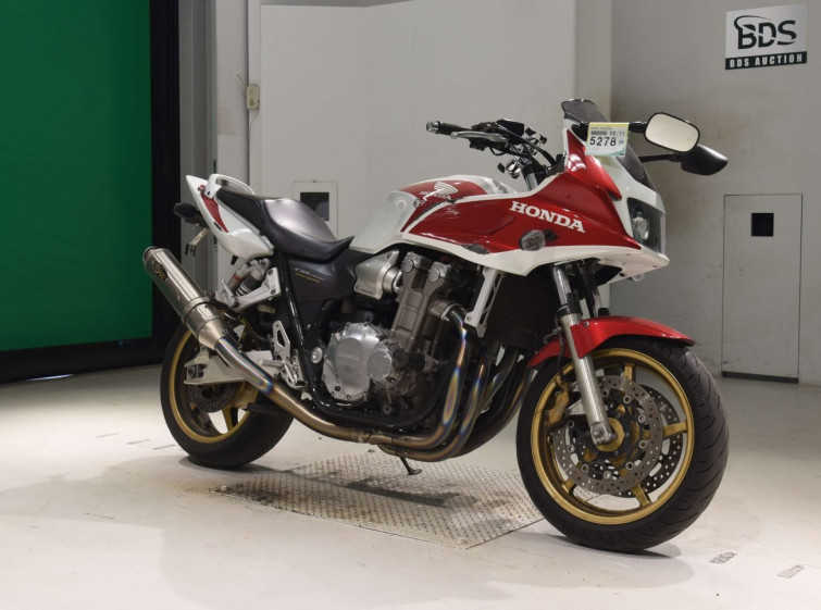 Мотоцикл Honda CB1300SF ST з пробігом 32312 km