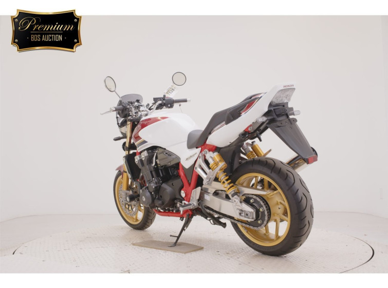 Мотоцикл Honda CB1300SF с пробегом 2830 km