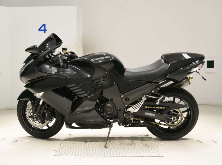 Мотоцикл Kawasaki NINJA ZX-14R с пробегом 4115 km