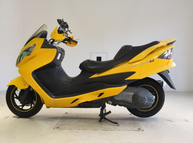 Мотоцикл Suzuki SKYWAVE 250 з пробігом 42520 km