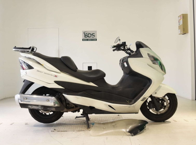 Мотоцикл Suzuki SKYWAVE 250