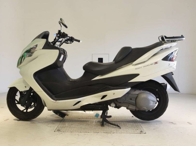 Мотоцикл Suzuki SKYWAVE 250